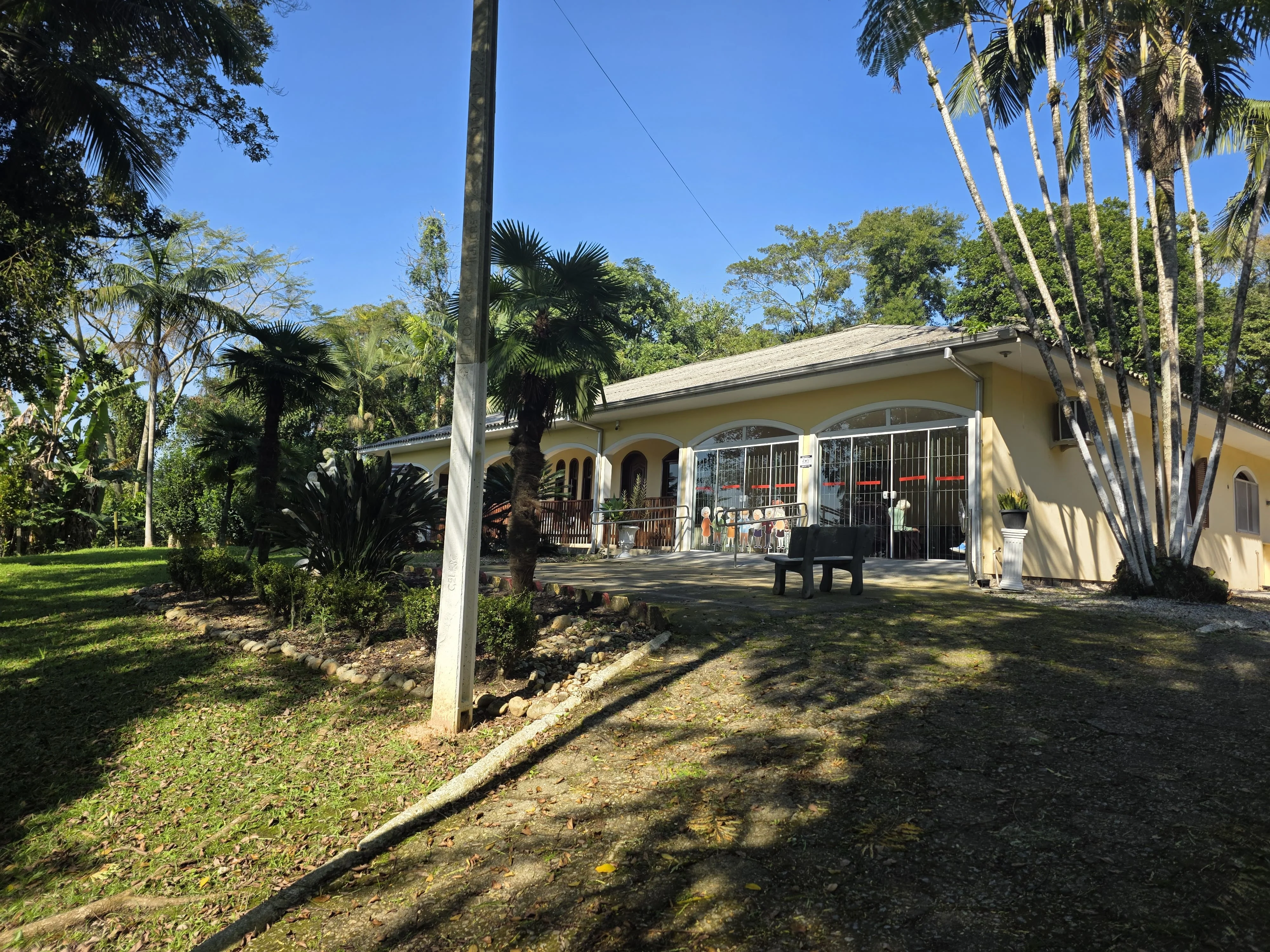 Fachada do lar de idosos